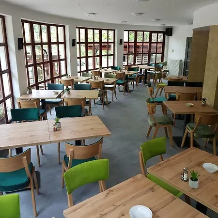 Erdővarázs Panzió 3*